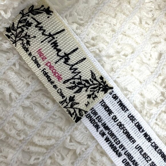 Free People Intimately Ivory White Miss DAZIE Bralette Crochet Size Medium - Picture 12 of 14